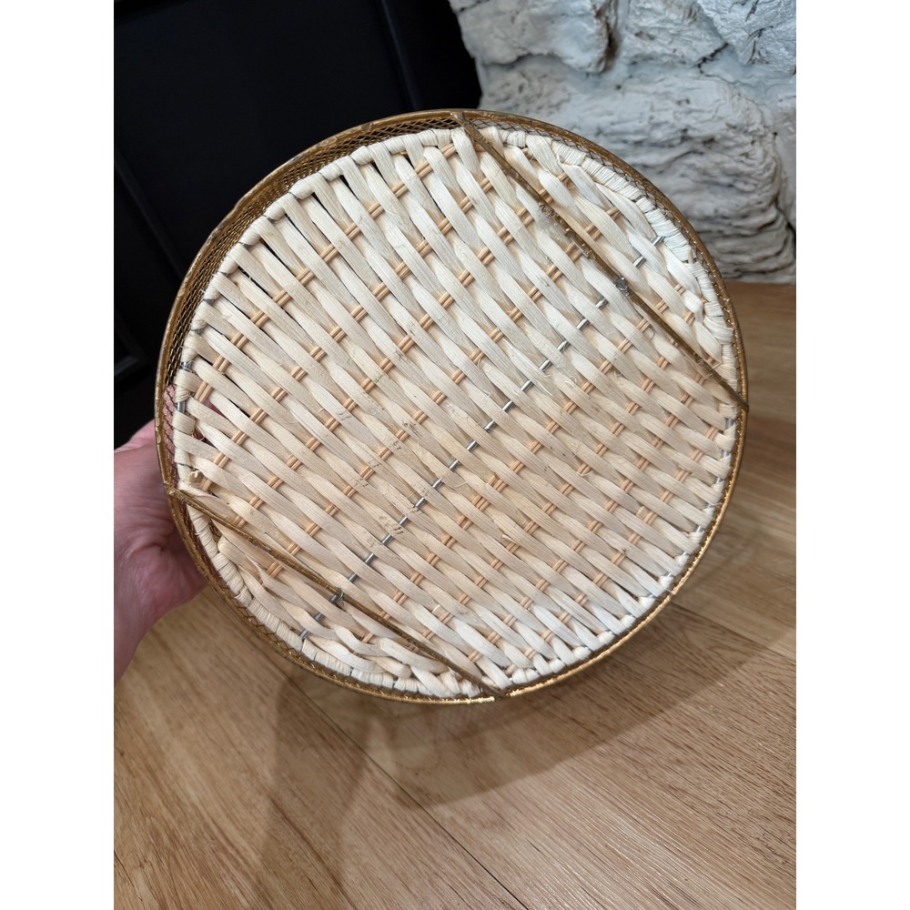 Vintage Gold Wire Snowflake Christmas Basket White Wicker Base Holiday Decor - Picture 5 of 7